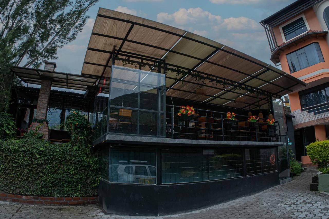 Hotel Tungurahua Baños Buitenkant foto