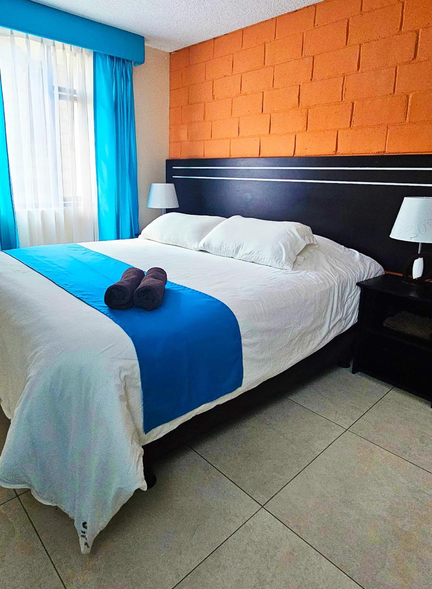Hotel Tungurahua Baños Buitenkant foto